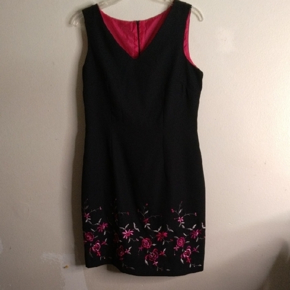 John Roberts Dresses & Skirts - Elegant Black Dress with Pink Floral Embroidery